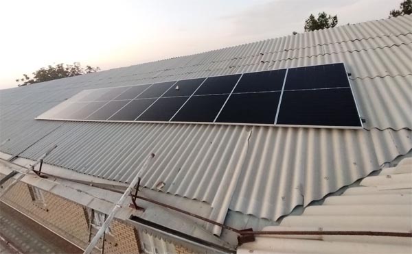 Kattaqo‘rg‘on tumanida Quyosh energiyasidan foydalanayotgan fuqarolar soni ortmoqda